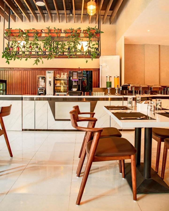 Mila Hotel กาฐมาณฑุ ภายนอก รูปภาพ